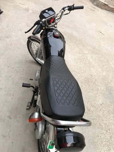 Honda 125 2012 totally genuine