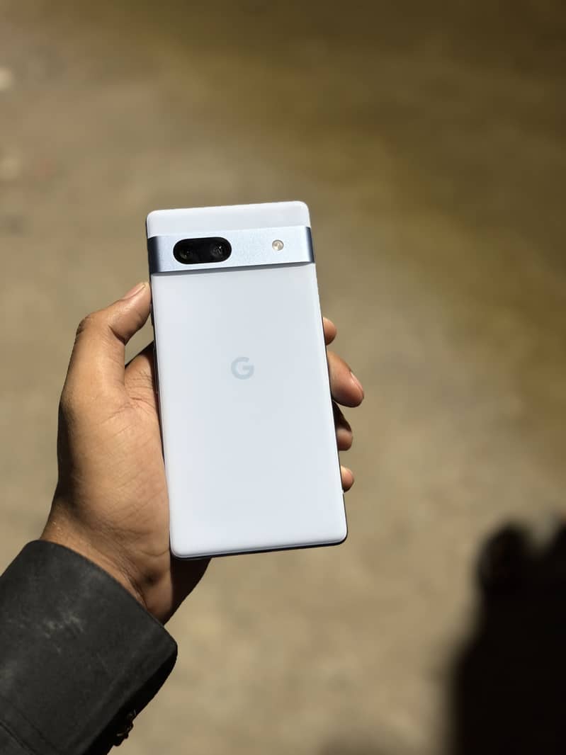 Google Pixel 7a 4
