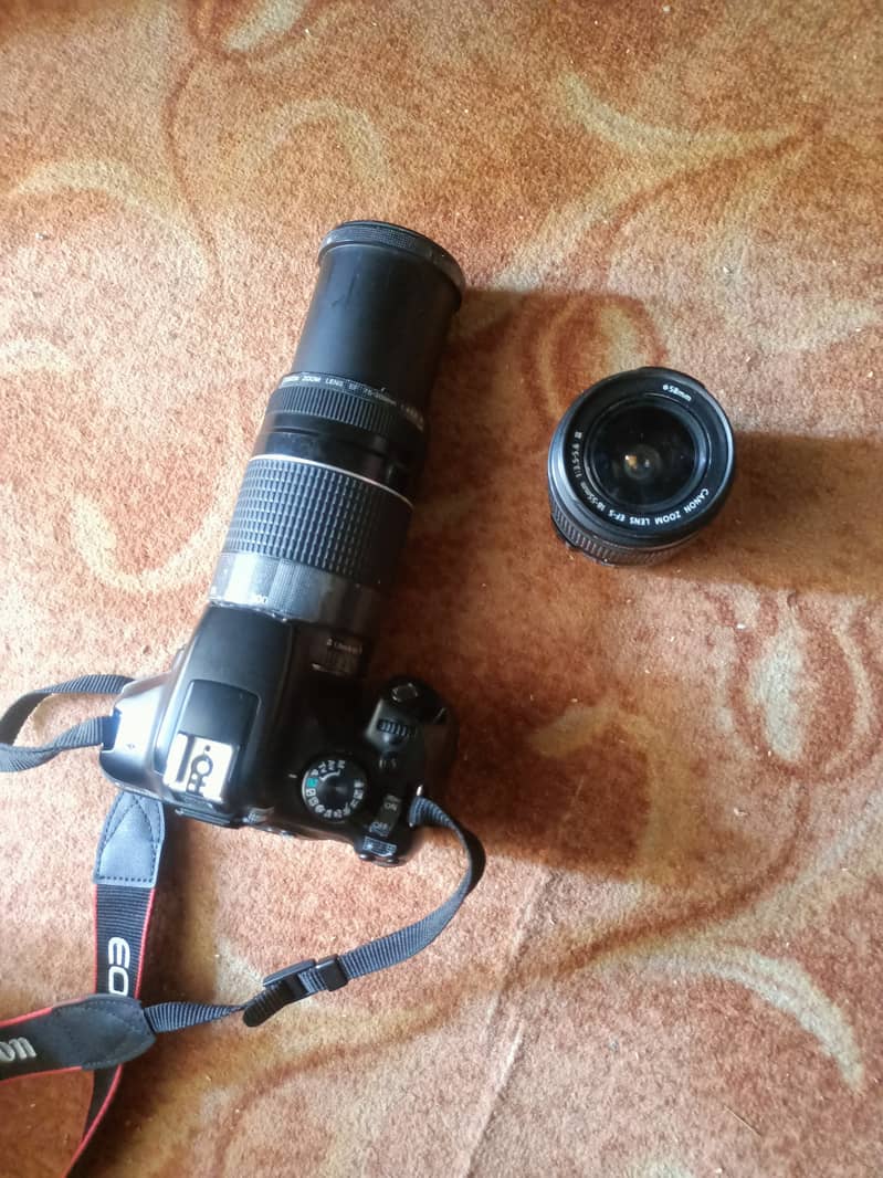 1300D Canon camera 5