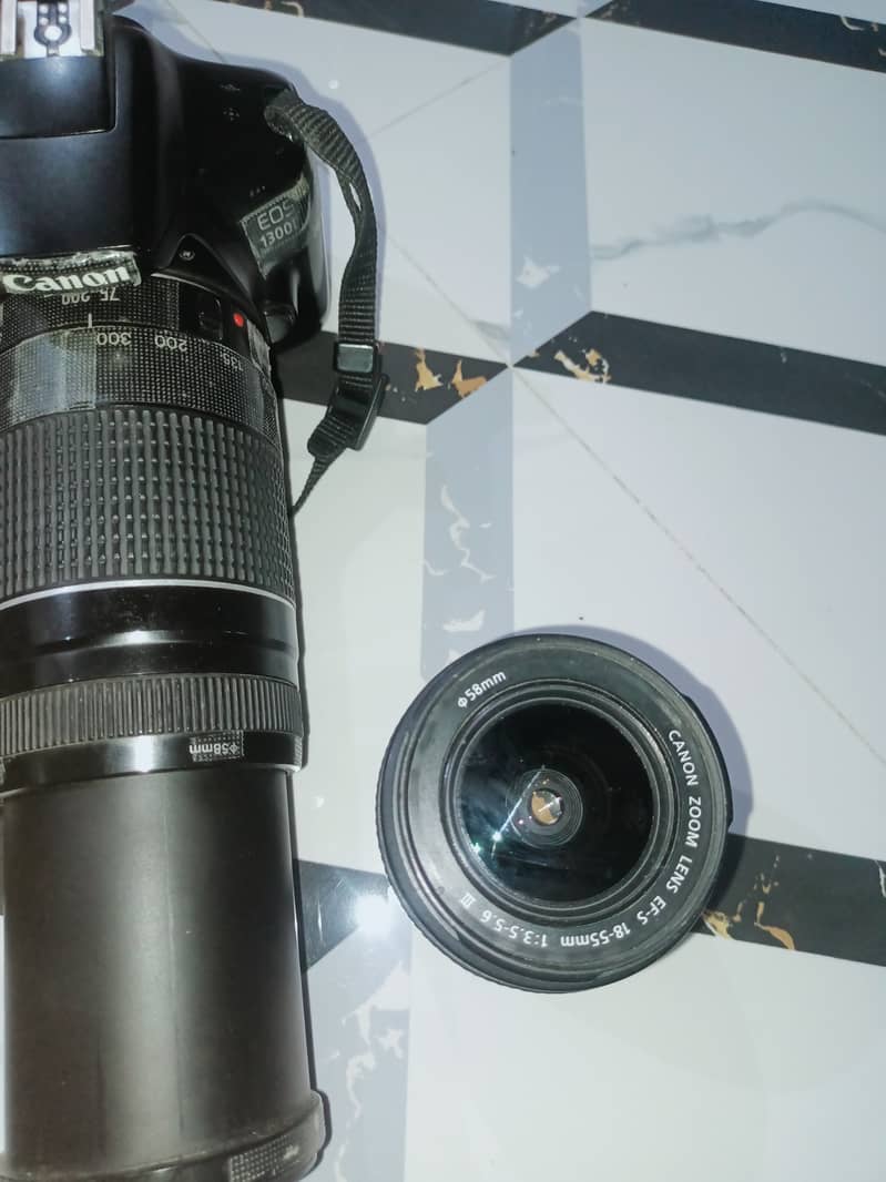1300D Canon camera 13