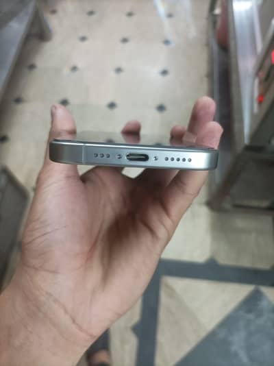 Apple iPhone 15 Pro