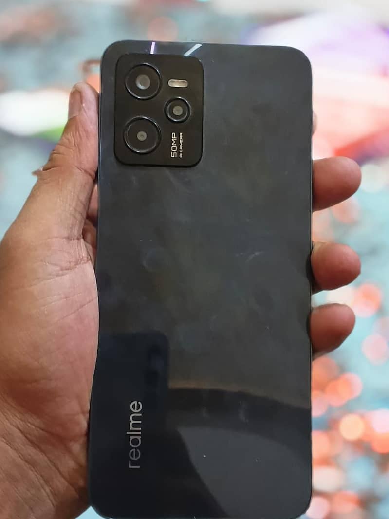 Realme C35 1