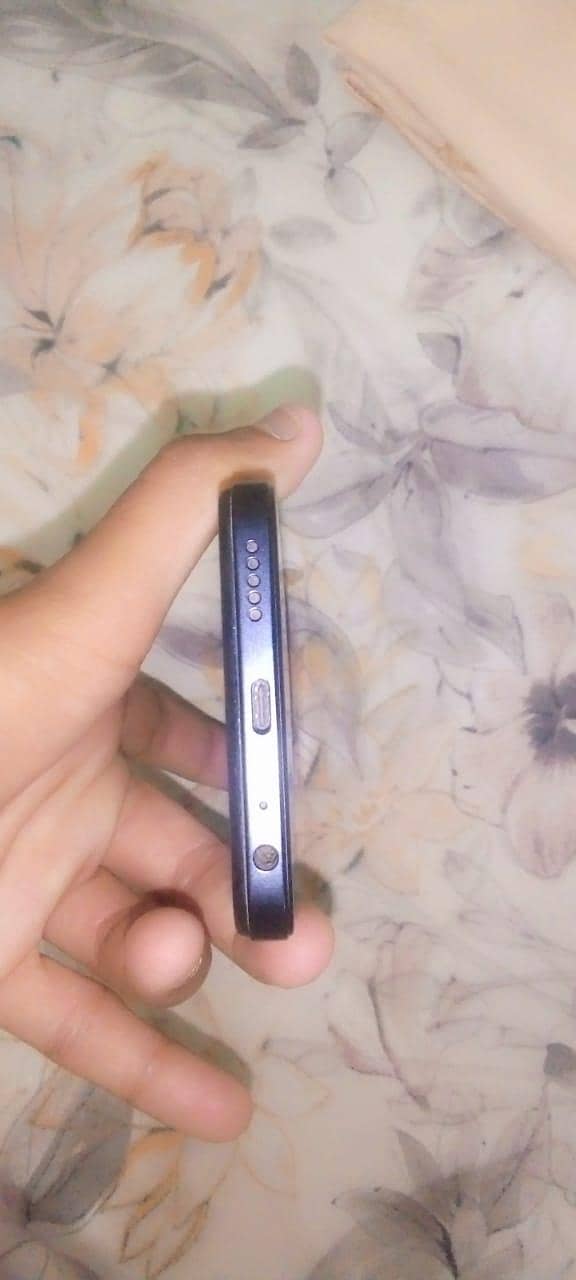 Itel A50C 4 64 3
