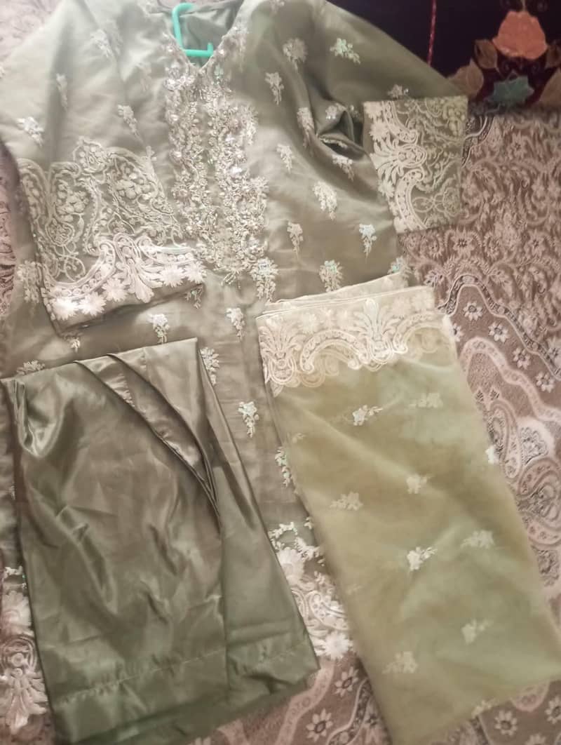 beautiful drees tissue mn 1