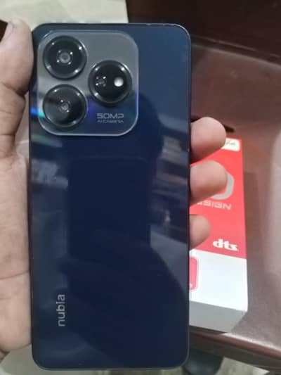 nubia v 60  Battery 5000 6+10 256 box charging available