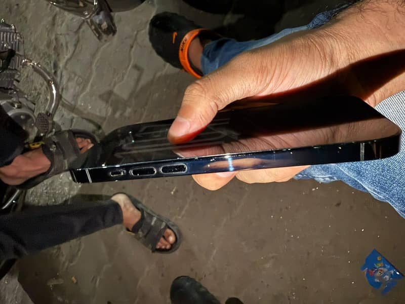 Apple iPhone 14 Pro 3