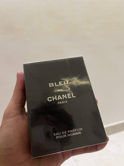 Bleu De Chanel Eau De Parfum (EDP) for Men - 100ml