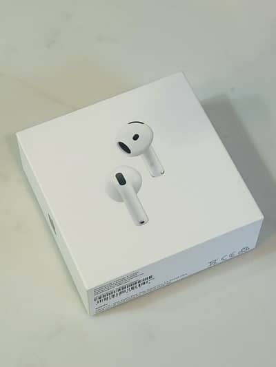 Apple AirPods 4 with ANC