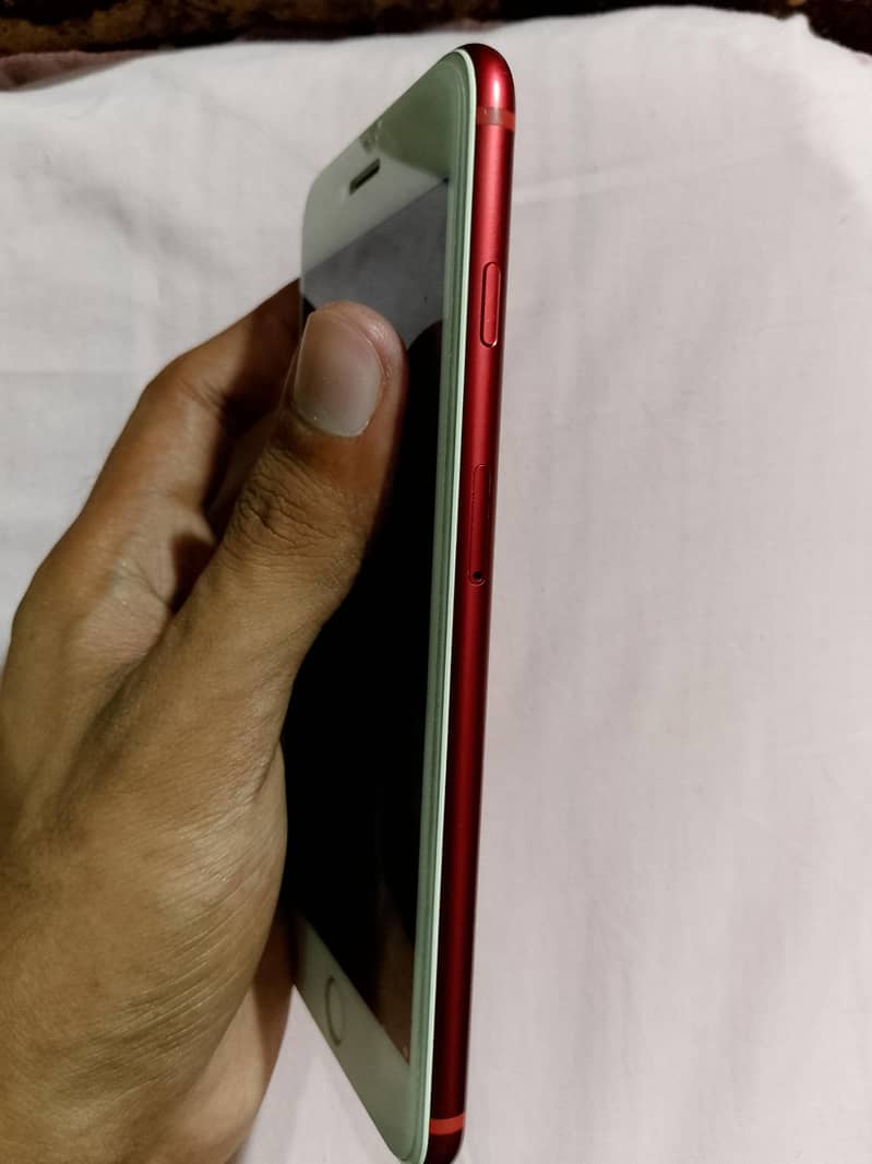 Apple iPhone 7 Plus 2