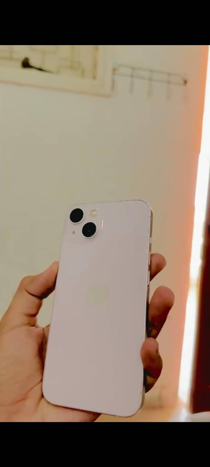Apple iPhone 13 1