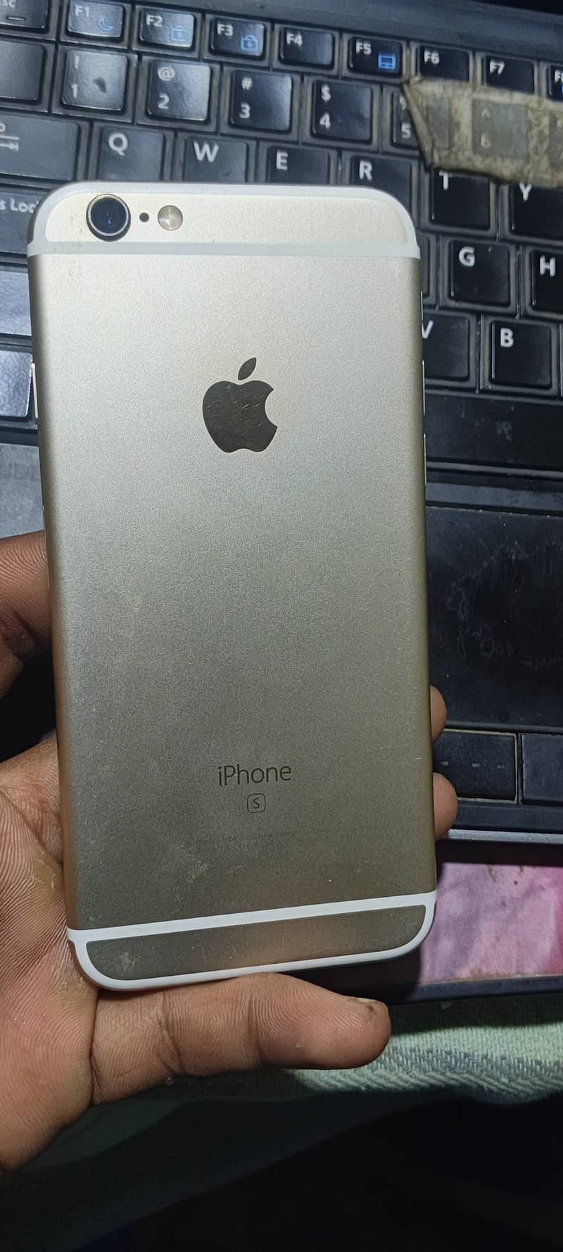 Apple iPhone 6S 11