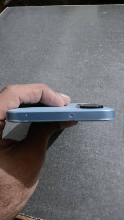 Samsung Galaxy A17 8GB RAM / 256GB Storage – For Sale