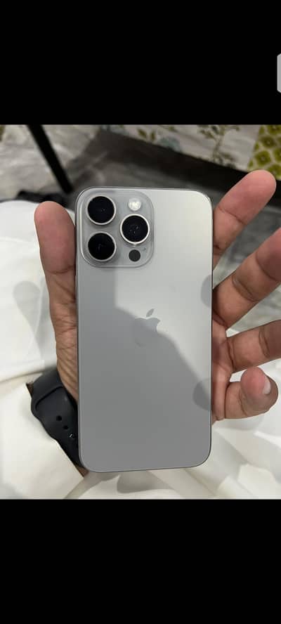 Apple iPhone 15 Pro Max
