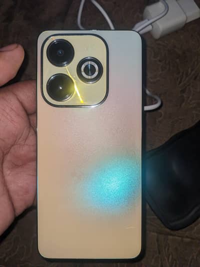 Infinix Hot 40i complete box forsale