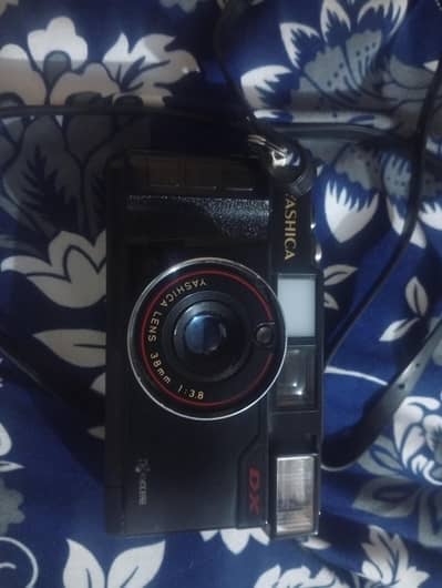 Yashica MF-2 Super