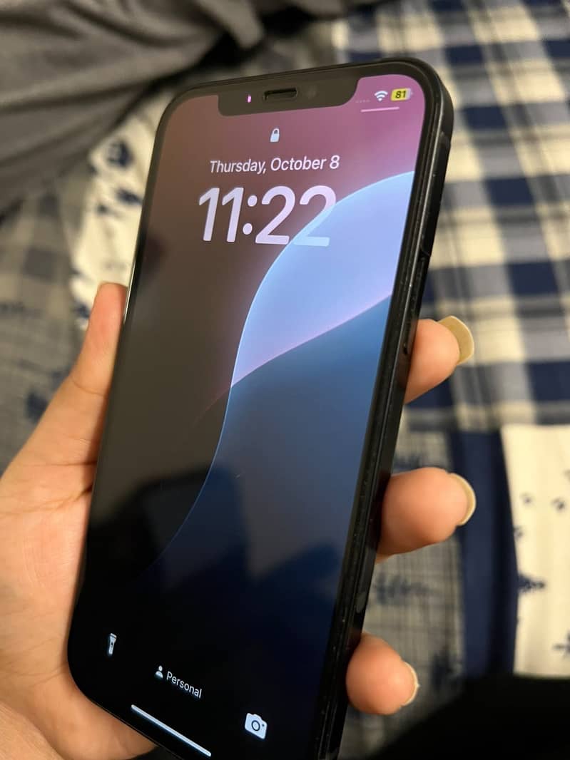 Apple iPhone 12 10