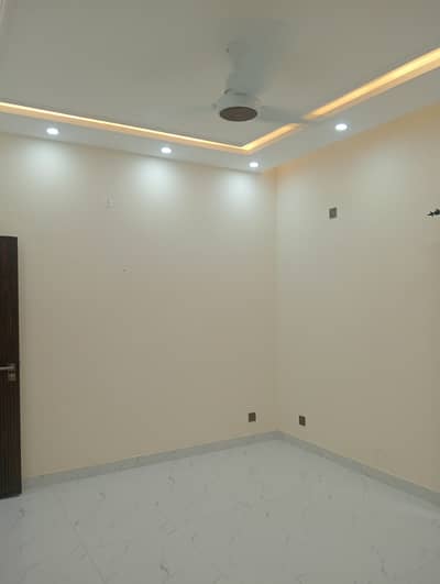 4marla 4beds neat and clean brand new house for sale in G 13 1 islamabad