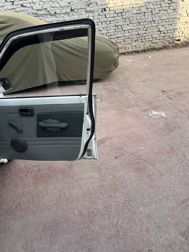 Suzuki mehran 2016 3