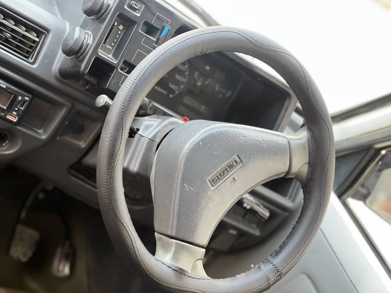 Suzuki mehran 2016 6
