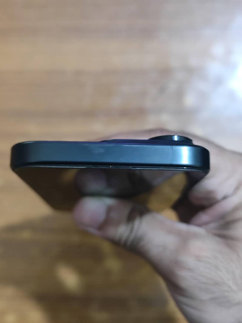 Apple iPhone 15 Pro ( Not opened or Repaired ) 2
