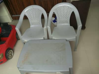 plastic chairs with table, grey color