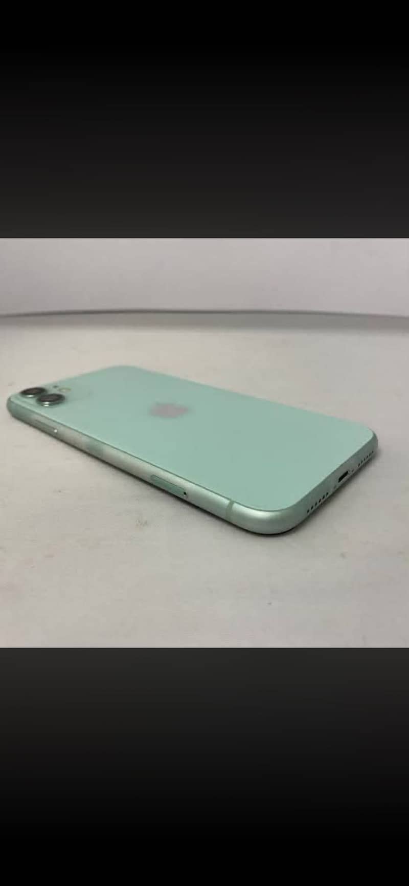Apple iPhone 11 4