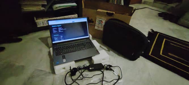 Lenevo Ideapad Slim 3-Almost Brand New