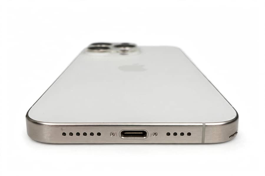 Apple iPhone 15 Pro Max 0