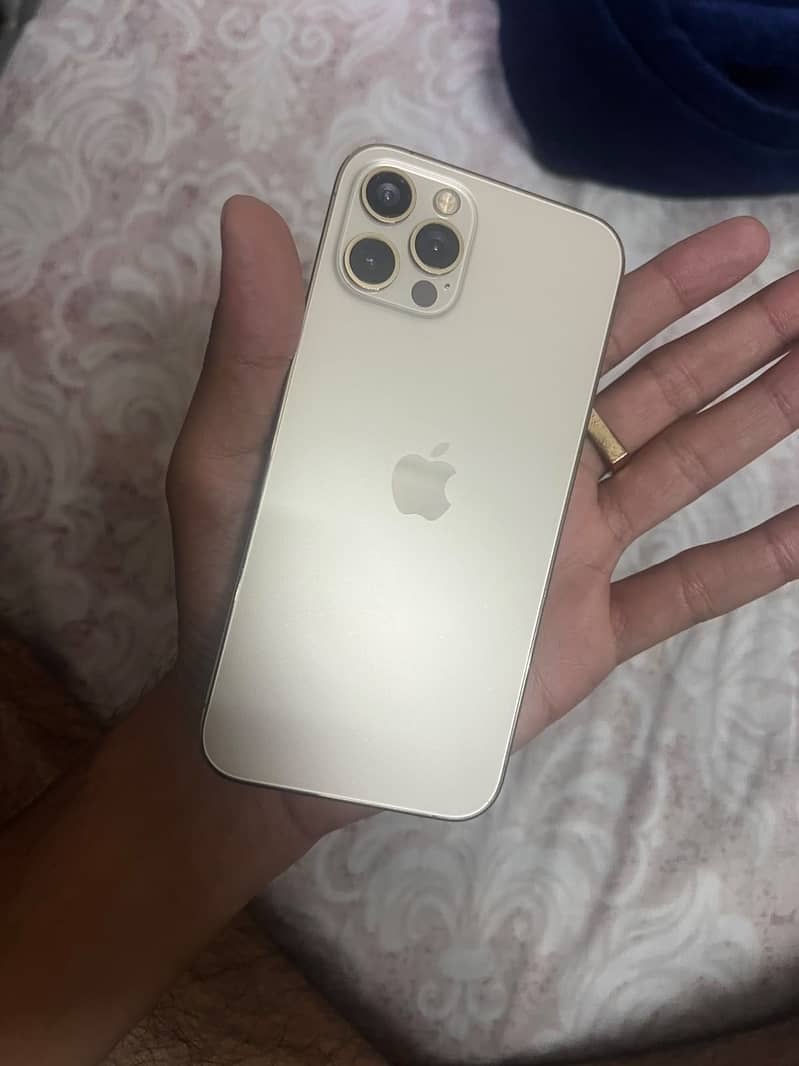 iPhone 12pro 3