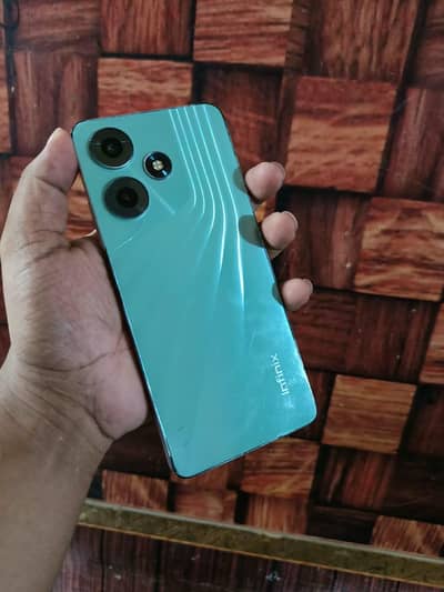 Infinix Hot 30 8gb ram 128gb memory