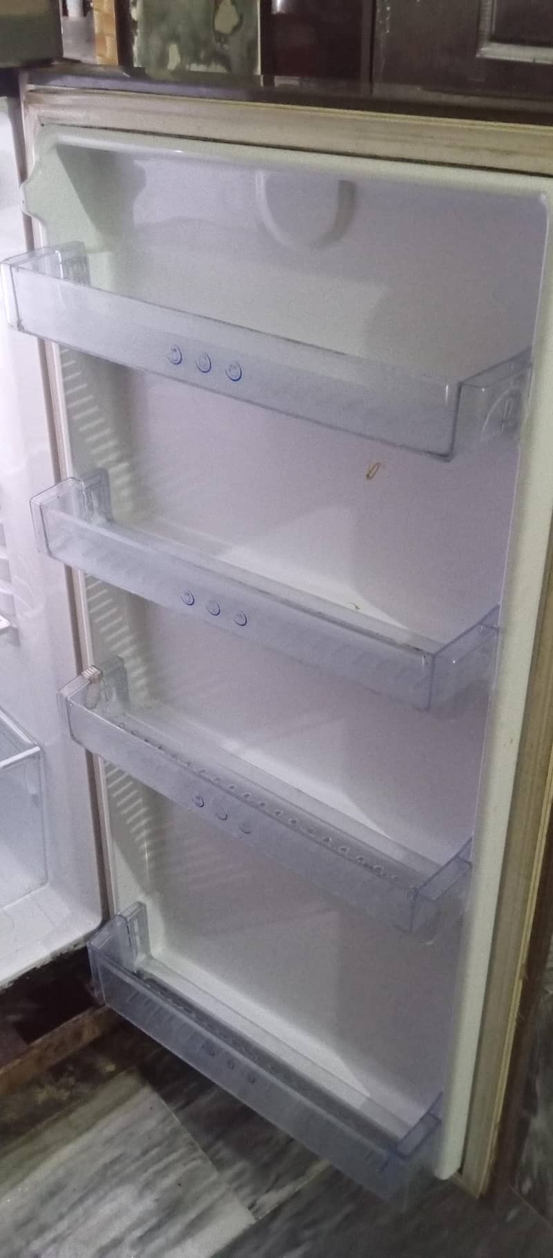 Fridge 1