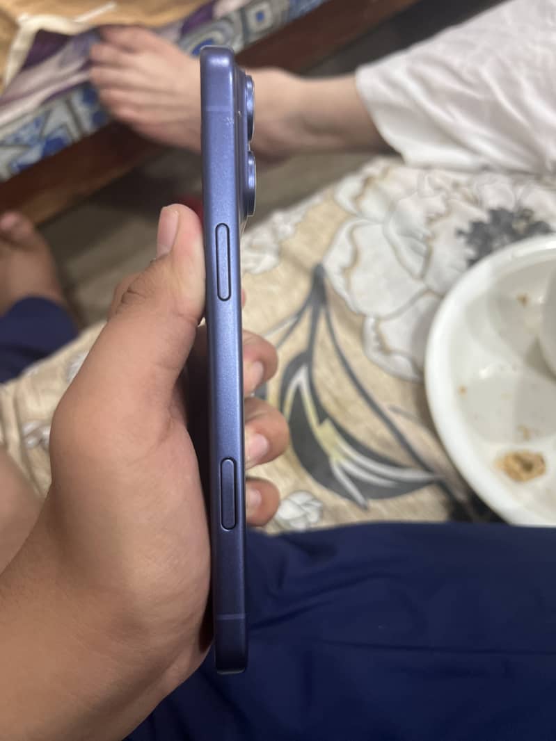Apple iPhone 17 Pro Max 1