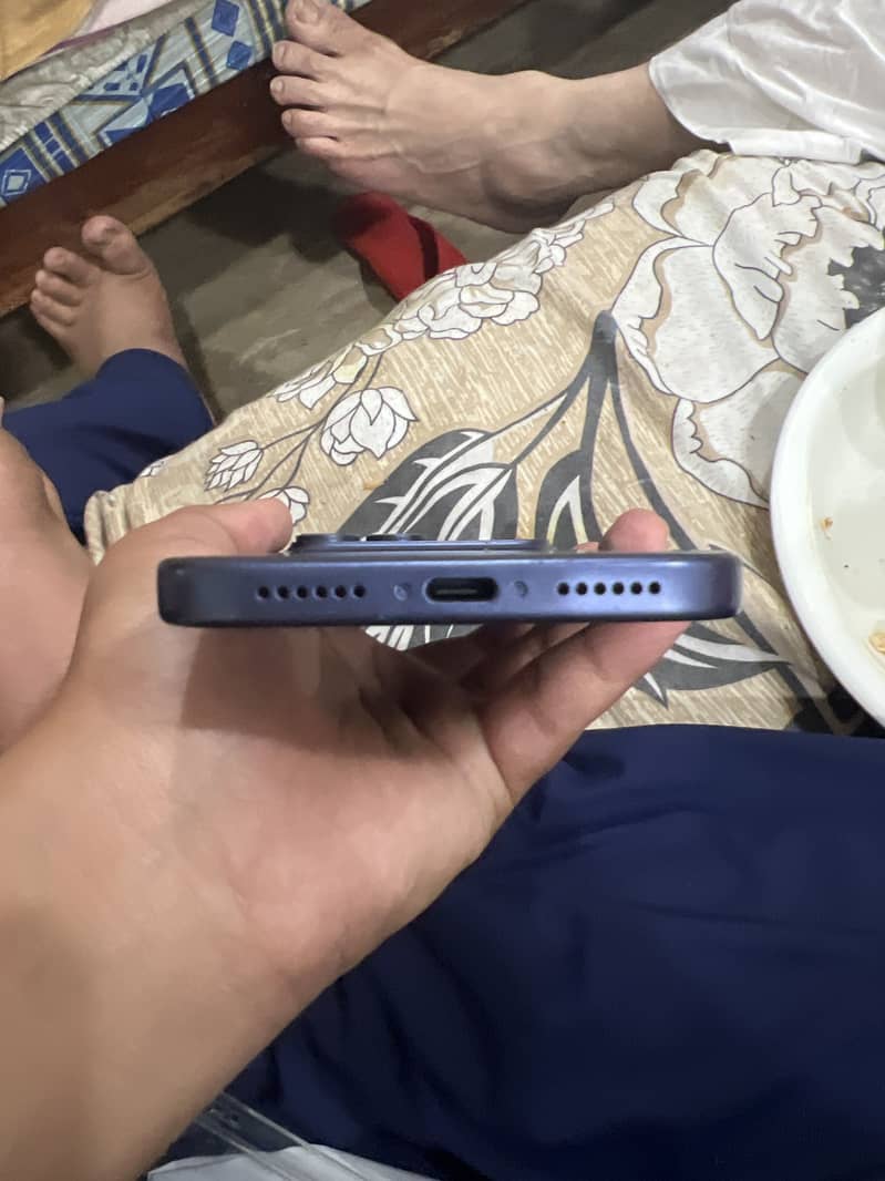Apple iPhone 17 Pro Max 2