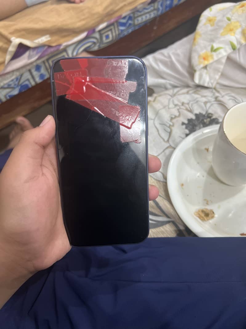 Apple iPhone 17 Pro Max 4