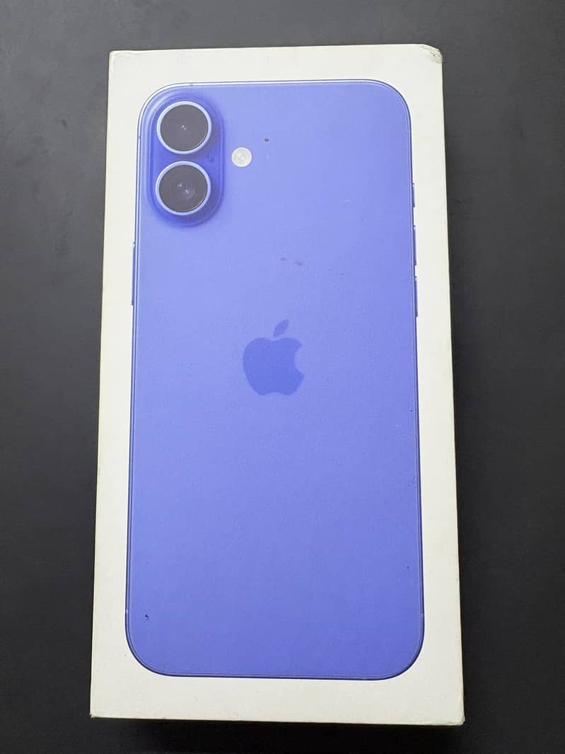 Apple iPhone 16 Plus 0