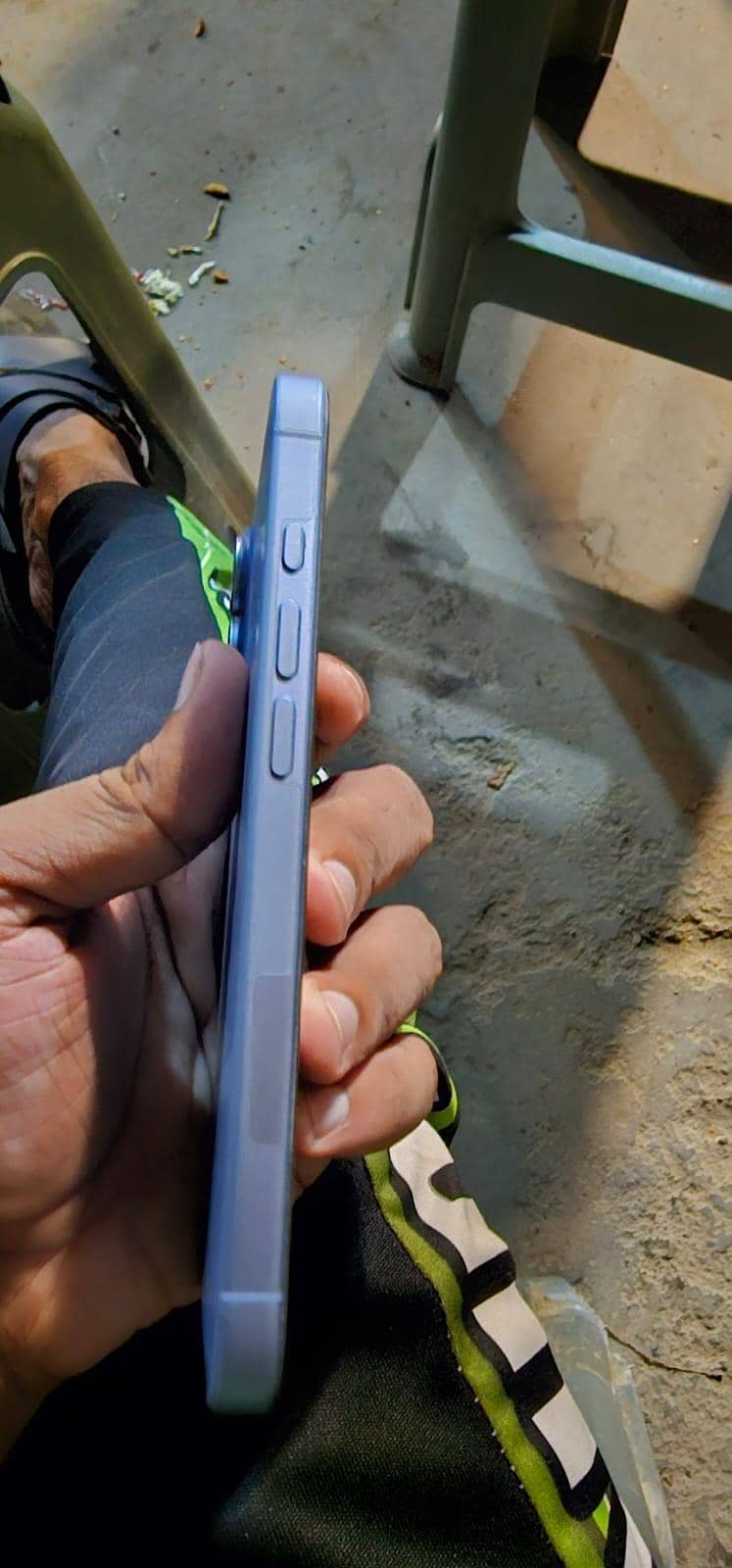 Apple iPhone 17 2