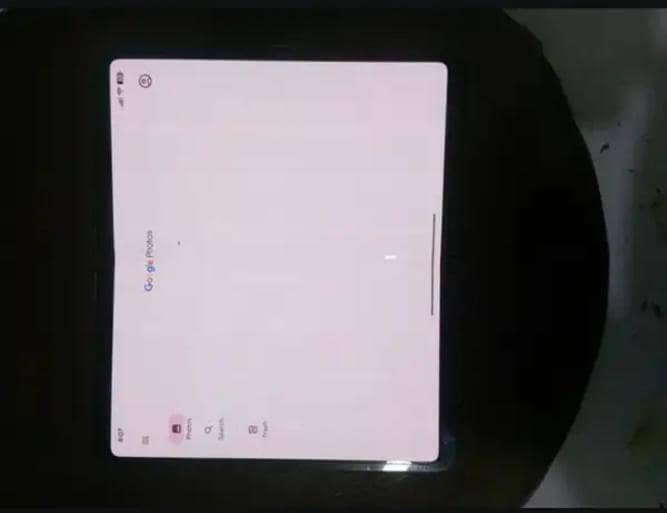 Google Pixel Fold parts 1