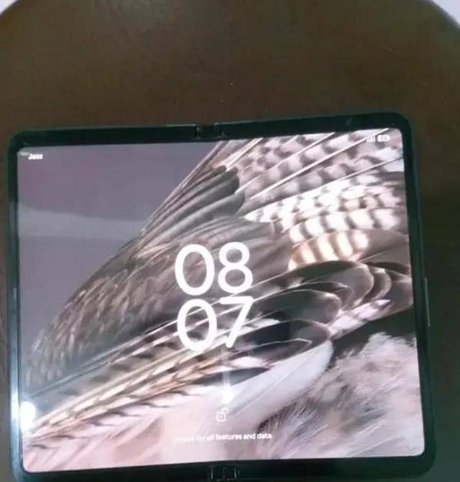 Google Pixel Fold parts 4