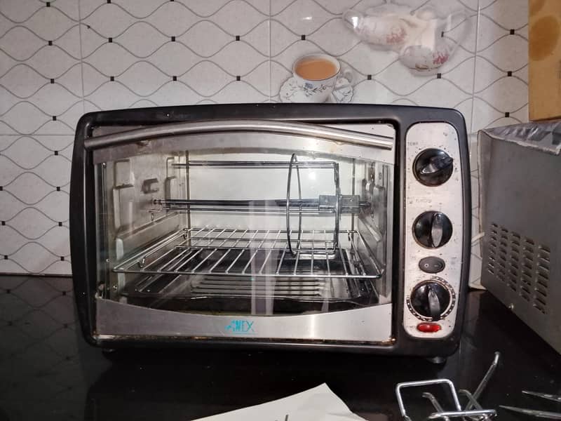 electric oven 0