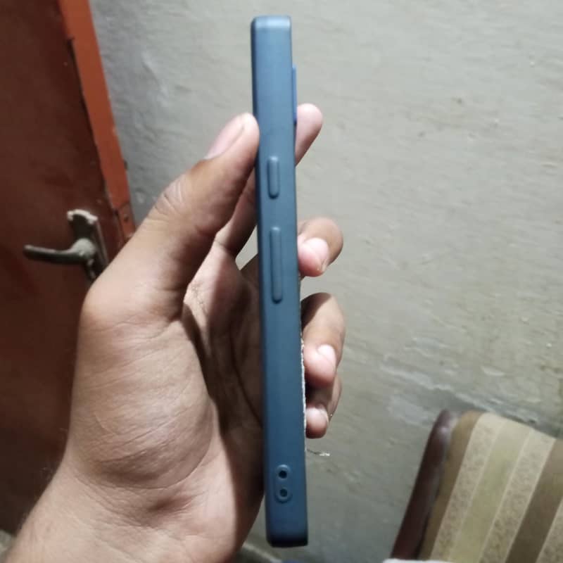 Google Pixel 7a 5
