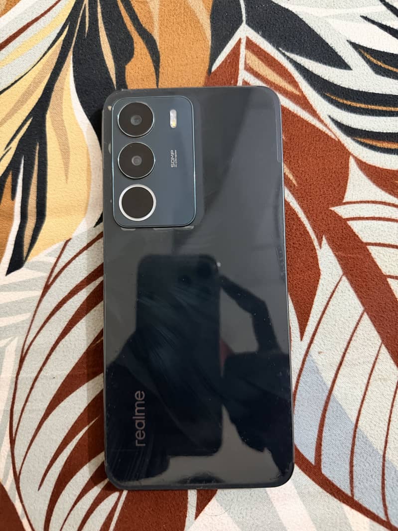 Realme C71 1