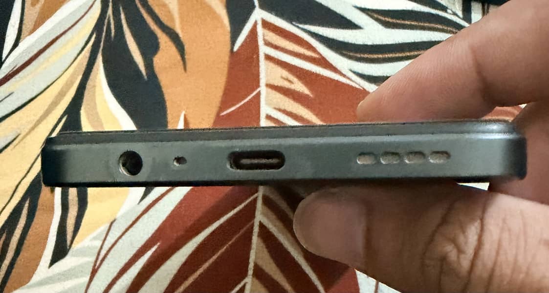 Realme C71 4