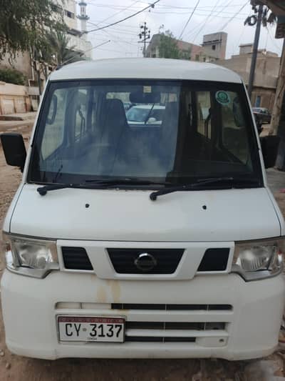 Nissan Clipper 2013