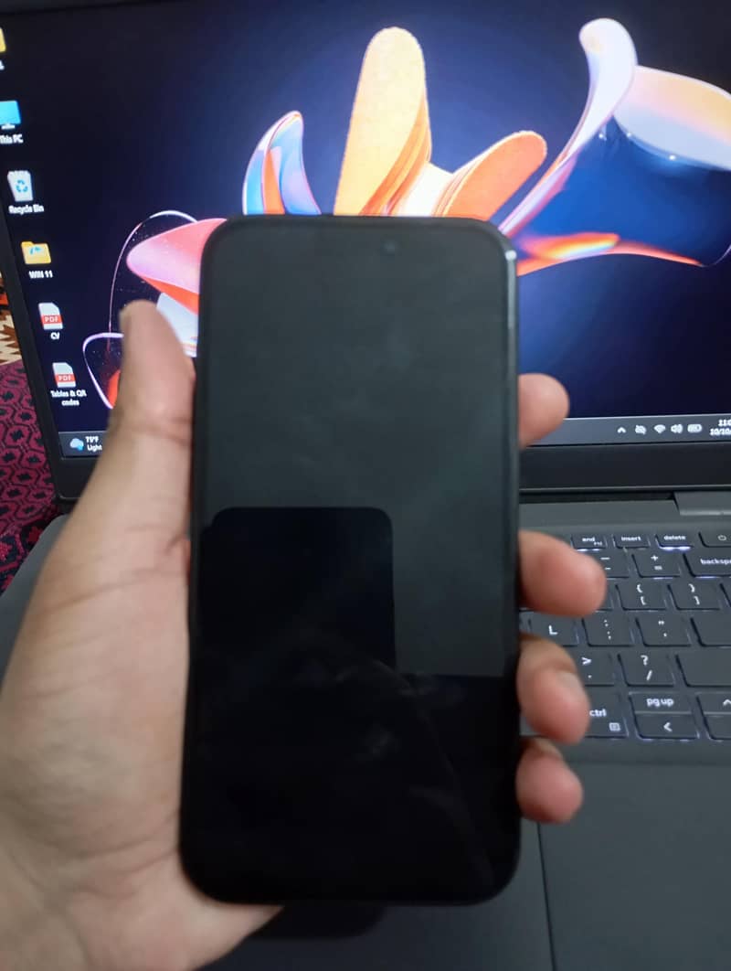Apple iPhone 15 Pro 2