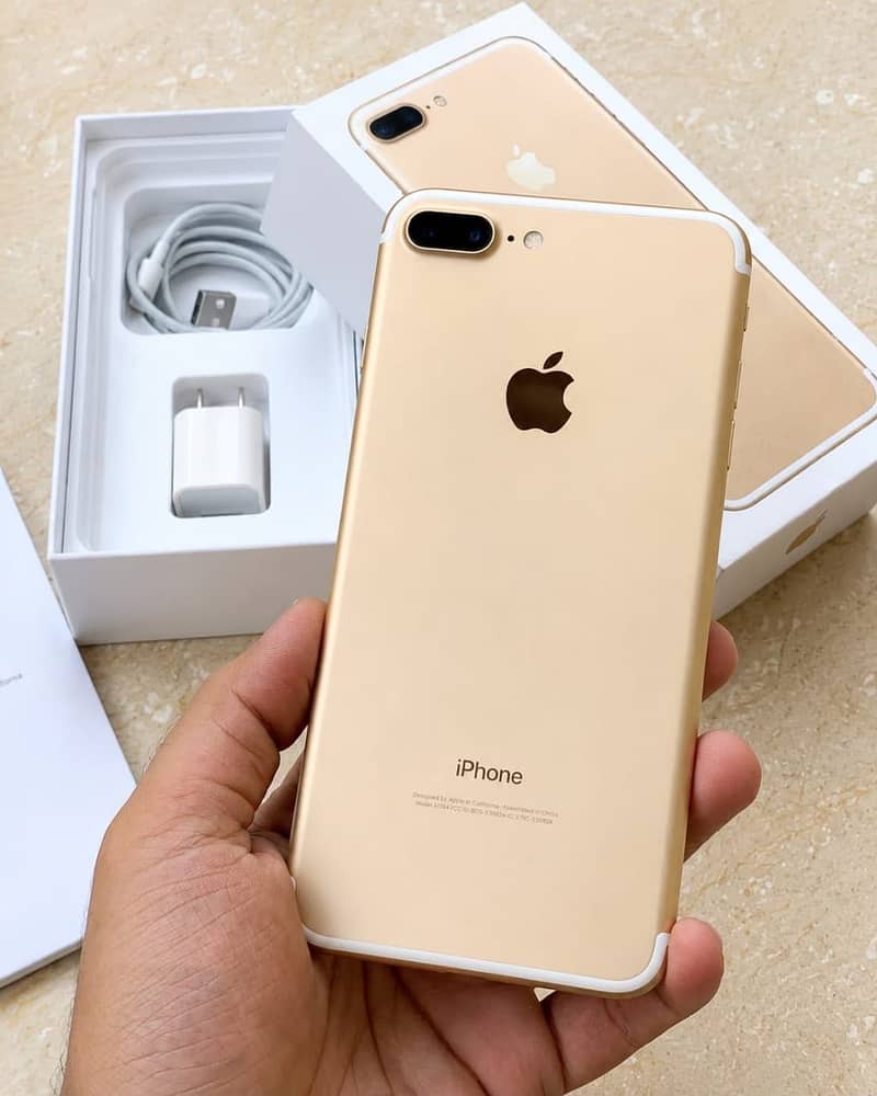 Apple iPhone 8 Plus 1