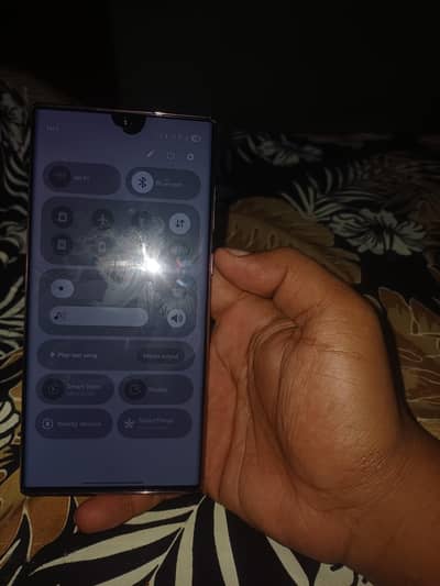 Samsung Mobile S22 Ultra urgent sale