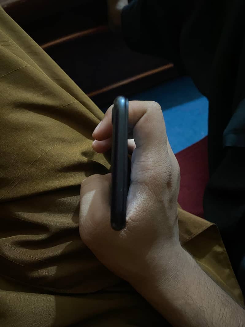 Apple iPhone SE 3