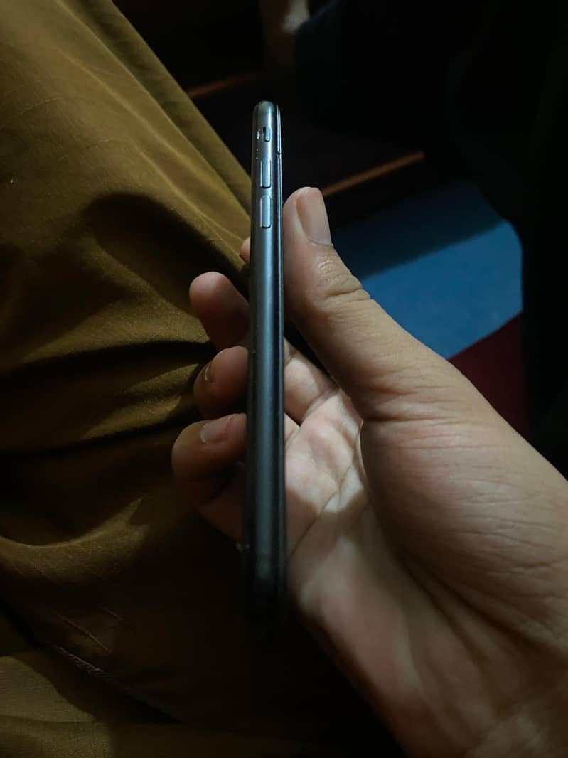 Apple iPhone SE 4