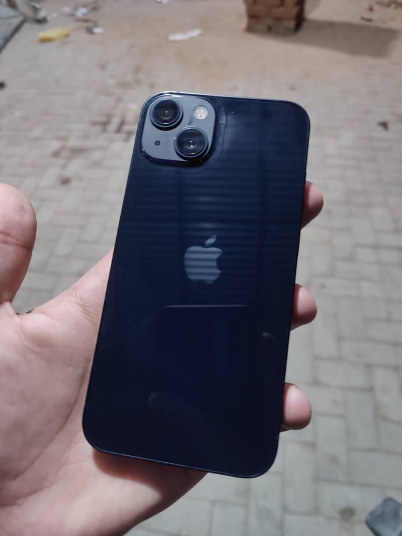 Apple iPhone 13 3