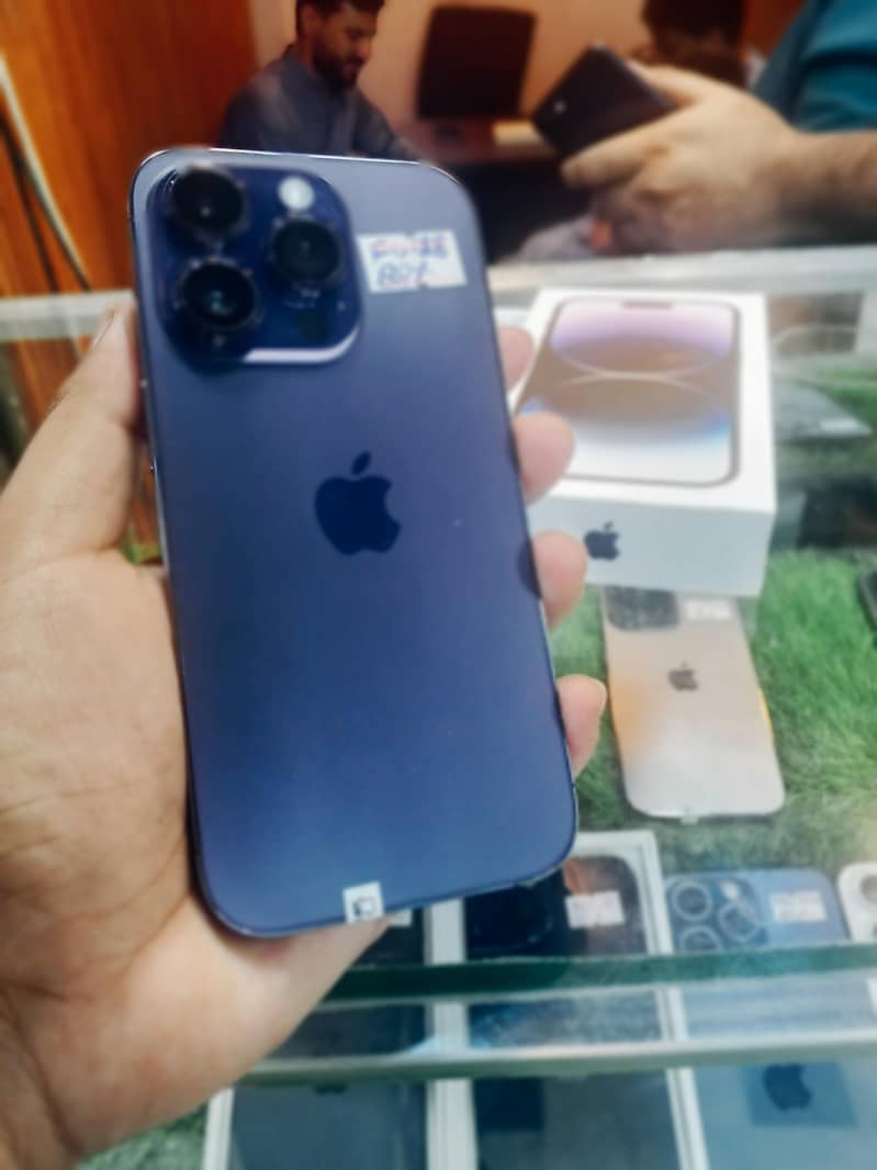 Apple iPhone 14 Pro 2